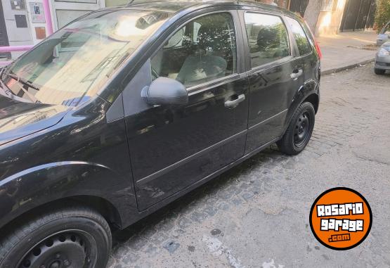 Autos - Ford Fiesta ambiente plus 2009 Nafta 179000Km - En Venta