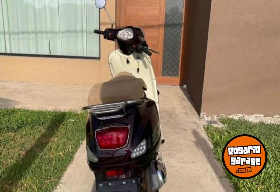 Motos - Motomel Strato Euro 2024 Nafta 8000Km - En Venta