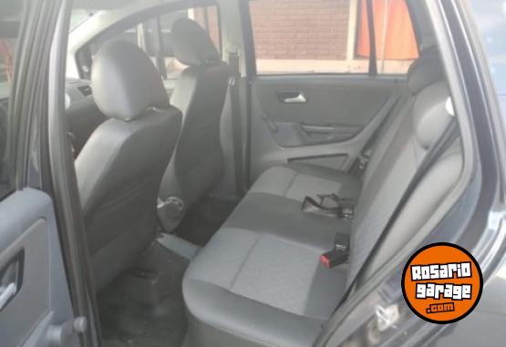 Autos - Volkswagen Suran 2014 GNC 196000Km - En Venta