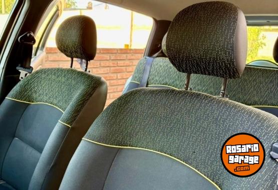 Otros - Clio mio 1.2 4 puertas - En Venta