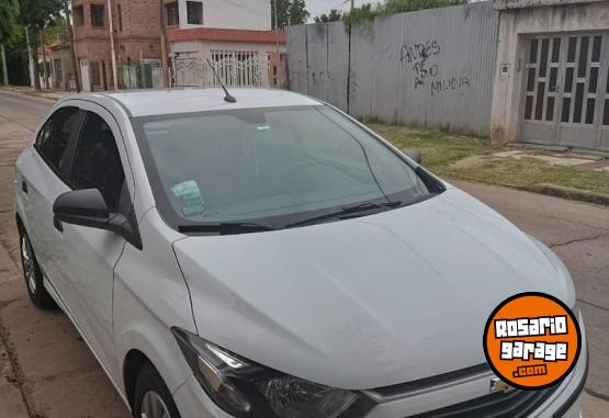 Autos - Chevrolet Onix LT 2017 Nafta 111000Km - En Venta