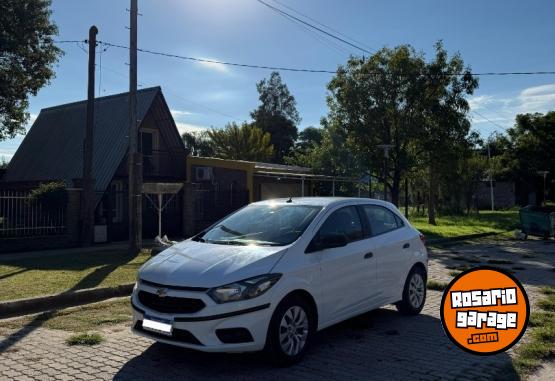 Autos - Chevrolet Onix LT 2017 Nafta 111000Km - En Venta