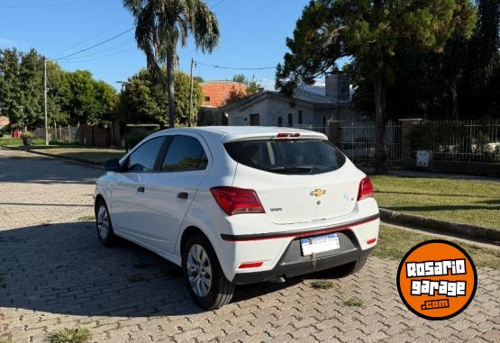Autos - Chevrolet Onix LT 2017 Nafta 111000Km - En Venta