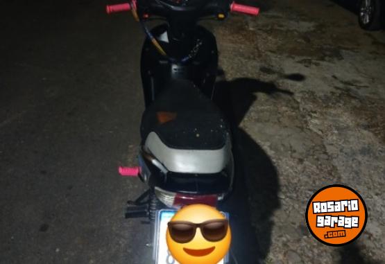 Motos - Motomel Blitz 2022 Nafta 22000Km - En Venta