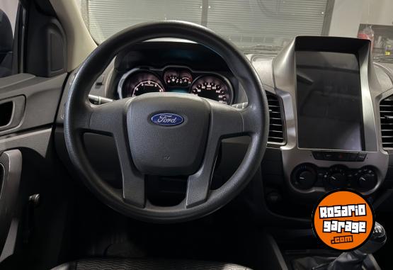 Camionetas - Ford Ranger Xl 2013 Nafta 70000Km - En Venta