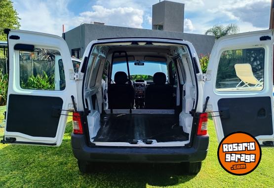 Utilitarios - Citroen Berlingo 2016 Diesel 121000Km - En Venta
