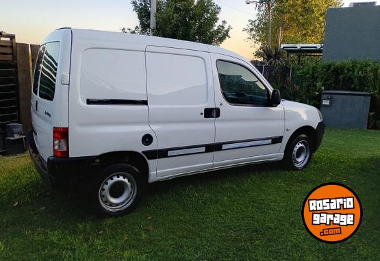 Utilitarios - Citroen Berlingo 2016 Diesel 121000Km - En Venta