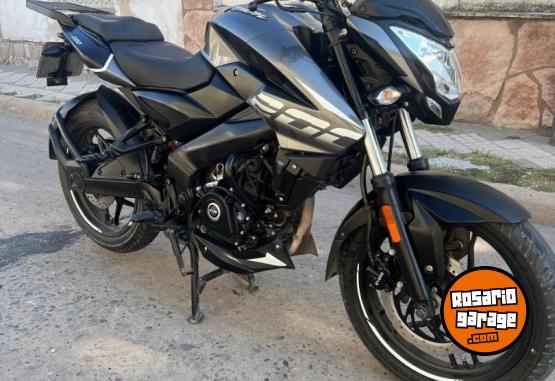 Motos - Bajaj Rauser 2023 Nafta 6000Km - En Venta