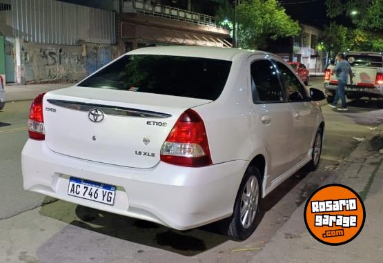 Autos - Toyota Etios xls 2018 Nafta 100Km - En Venta