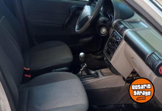 Autos - Chevrolet Corsa LS + ABS Y AIRBAG 2014 Nafta 125000Km - En Venta