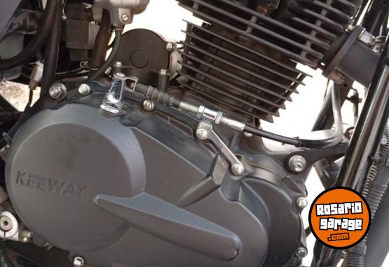 Motos - Keller Keeway K-light 2022 Nafta 7200Km - En Venta