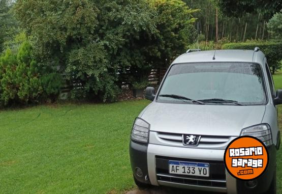 Utilitarios - Peugeot Partner Patag�nica 2022 GNC 20000Km - En Venta