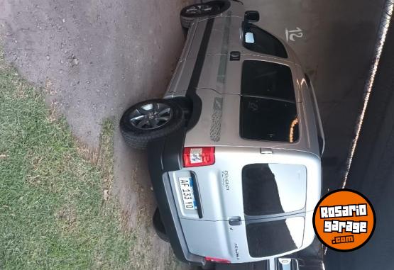 Utilitarios - Peugeot Partner Patag�nica 2022 GNC 20000Km - En Venta