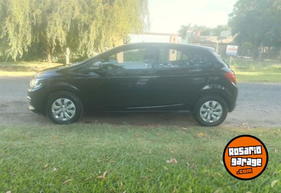 Autos - Chevrolet Onix Joy + 2019 GNC 138000Km - En Venta