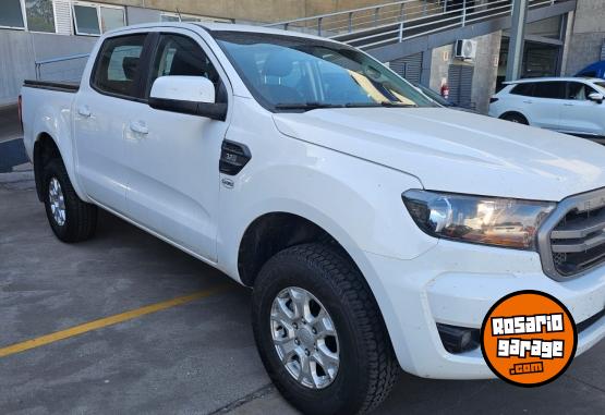 Camionetas - Ford Ranger XLS 4x2 3.2 TDI 2021 Diesel 48000Km - En Venta