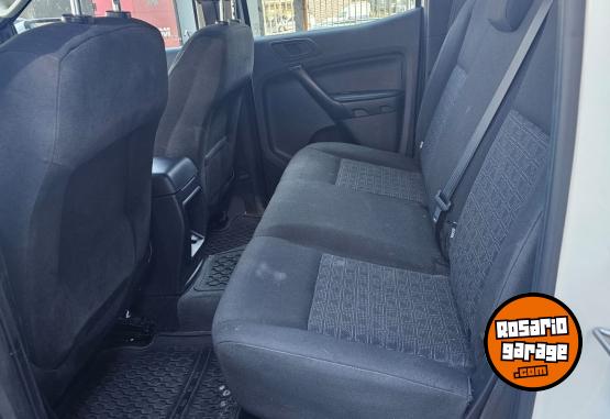 Camionetas - Ford Ranger XLS 4x2 3.2 TDI 2021 Diesel 48000Km - En Venta