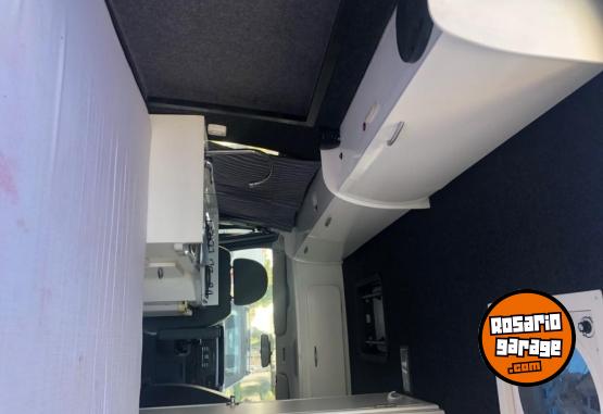 Utilitarios - Ford Transit 2012 Diesel 80000Km - En Venta