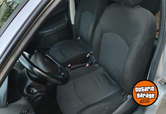 Autos - Peugeot 2013 2013 Nafta 175000Km - En Venta