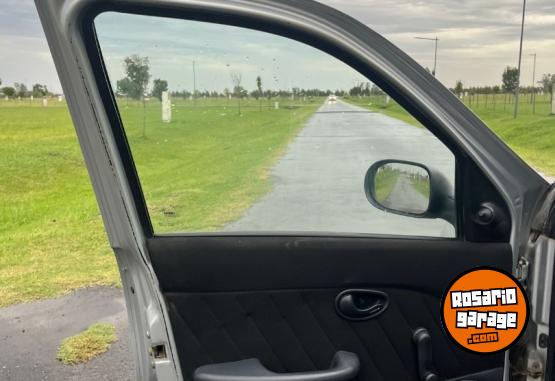 Autos - Fiat SIENA FIRE 4P 1.4MPI 8V 2011 Nafta 174000Km - En Venta