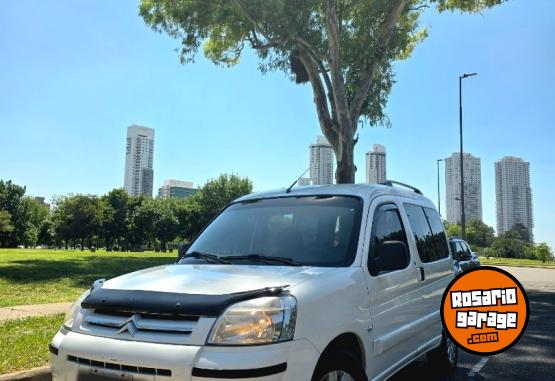 Utilitarios - Citroen Berlingo 2015 Diesel 93000Km - En Venta