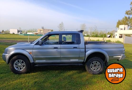 Camionetas - Mitsubishi L 200 Outdoor 2.5 Hpe 4x4 2008 Diesel 173000Km - En Venta