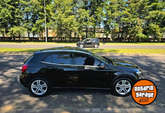 Autos - Mercedes Benz Gla200 2016 Nafta 83000Km - En Venta