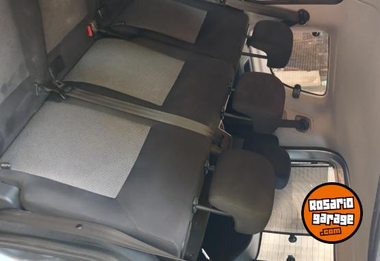 Utilitarios - Fiat Doblo 2013 GNC 185000Km - En Venta