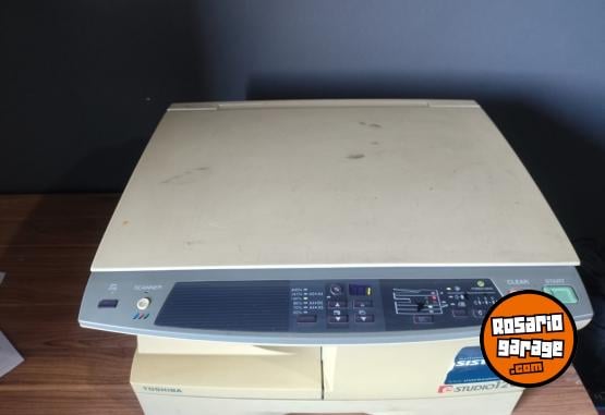 Otros - Fotocopiadora y mostradores - En Venta