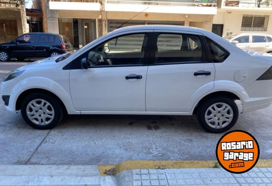 Autos - Ford Fiesta 2013 Nafta 143000Km - En Venta