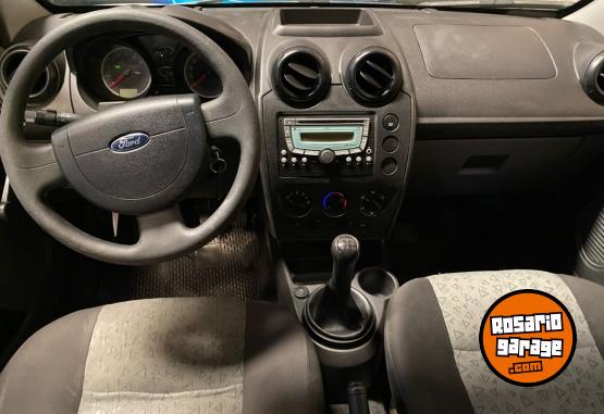 Autos - Ford Fiesta 2013 Nafta 143000Km - En Venta