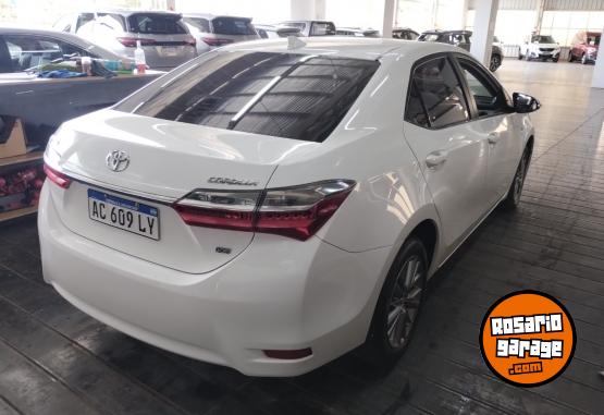 Autos - Toyota Corolla XEI Pack 2018 Nafta 78510Km - En Venta