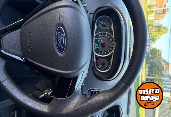 Autos - Ford Ka,etios,palio,clio 2018 Nafta 61000Km - En Venta