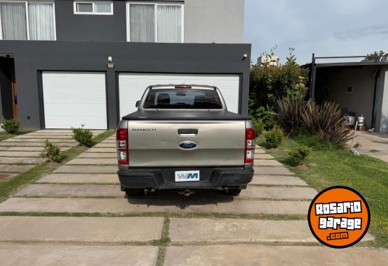 Camionetas - Ford Ranger Xl 2013 Nafta 70000Km - En Venta