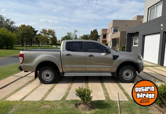 Camionetas - Ford Ranger Xl 2013 Nafta 70000Km - En Venta