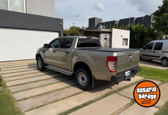 Camionetas - Ford Ranger Xl 2013 Nafta 70000Km - En Venta