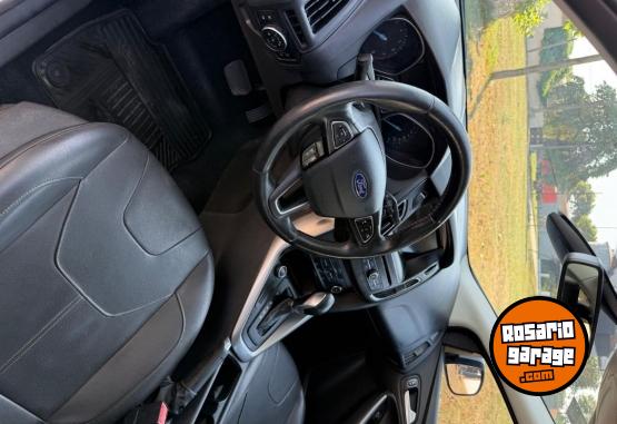 Autos - Ford Focus 2017 Nafta 140000Km - En Venta