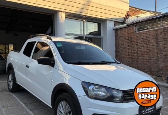 Camionetas - Volkswagen Saveiro HighPack CD 2017 GNC 150000Km - En Venta