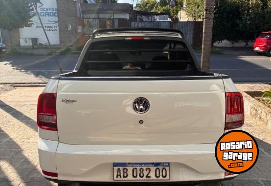 Camionetas - Volkswagen Saveiro HighPack CD 2017 GNC 150000Km - En Venta