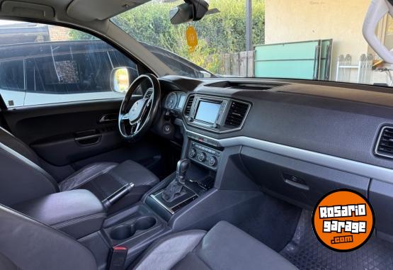 Camionetas - Volkswagen Amarok highline 2017 Diesel 143000Km - En Venta