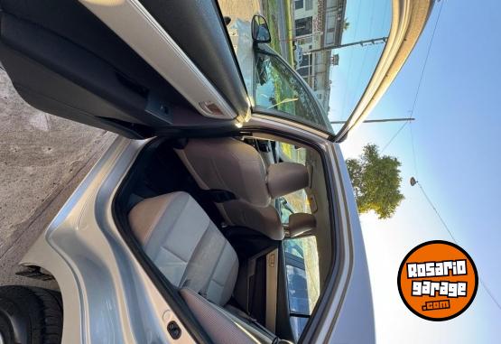 Autos - Toyota Corolla 2015 Nafta 93000Km - En Venta