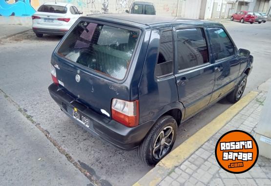 Autos - Fiat Uno 2005 Nafta 245000Km - En Venta