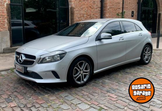 Autos - Mercedes Benz A200 2017 Nafta 119000Km - En Venta