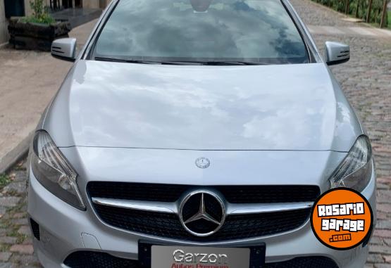 Autos - Mercedes Benz A200 2017 Nafta 119000Km - En Venta