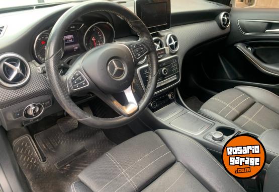 Autos - Mercedes Benz A200 2017 Nafta 119000Km - En Venta