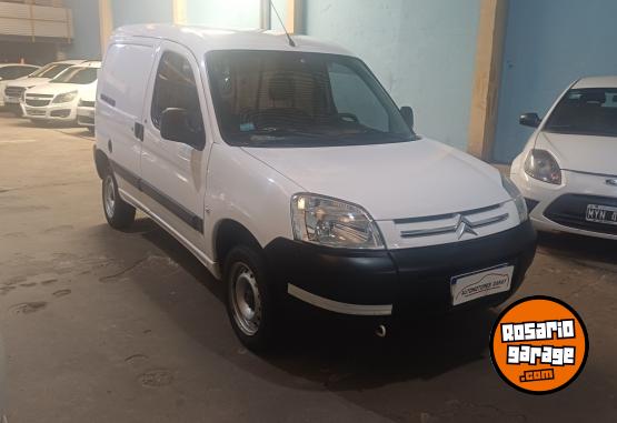 Utilitarios - Citroen Berlingo 2022 Diesel 100000Km - En Venta