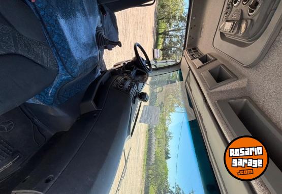 Camiones y Gr�as - Mercedes Benz Axor 1933 - En Venta