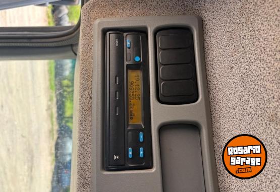 Camiones y Gr�as - Mercedes Benz Axor 1933 - En Venta