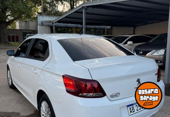 Autos - Peugeot 301 Allure 1.6 HDi 2017 Diesel 137000Km - En Venta