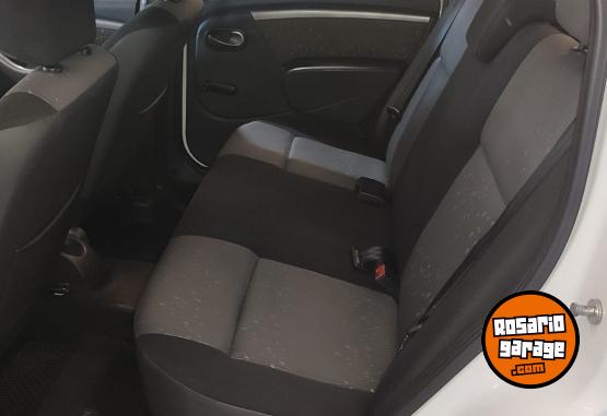 Autos - Renault LOGAN 1.6 EXP. PKCONF II 2011 Nafta 212000Km - En Venta