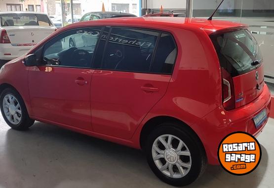 Autos - Volkswagen UP! 5 PTAS HIGH 2015 Nafta 75000Km - En Venta